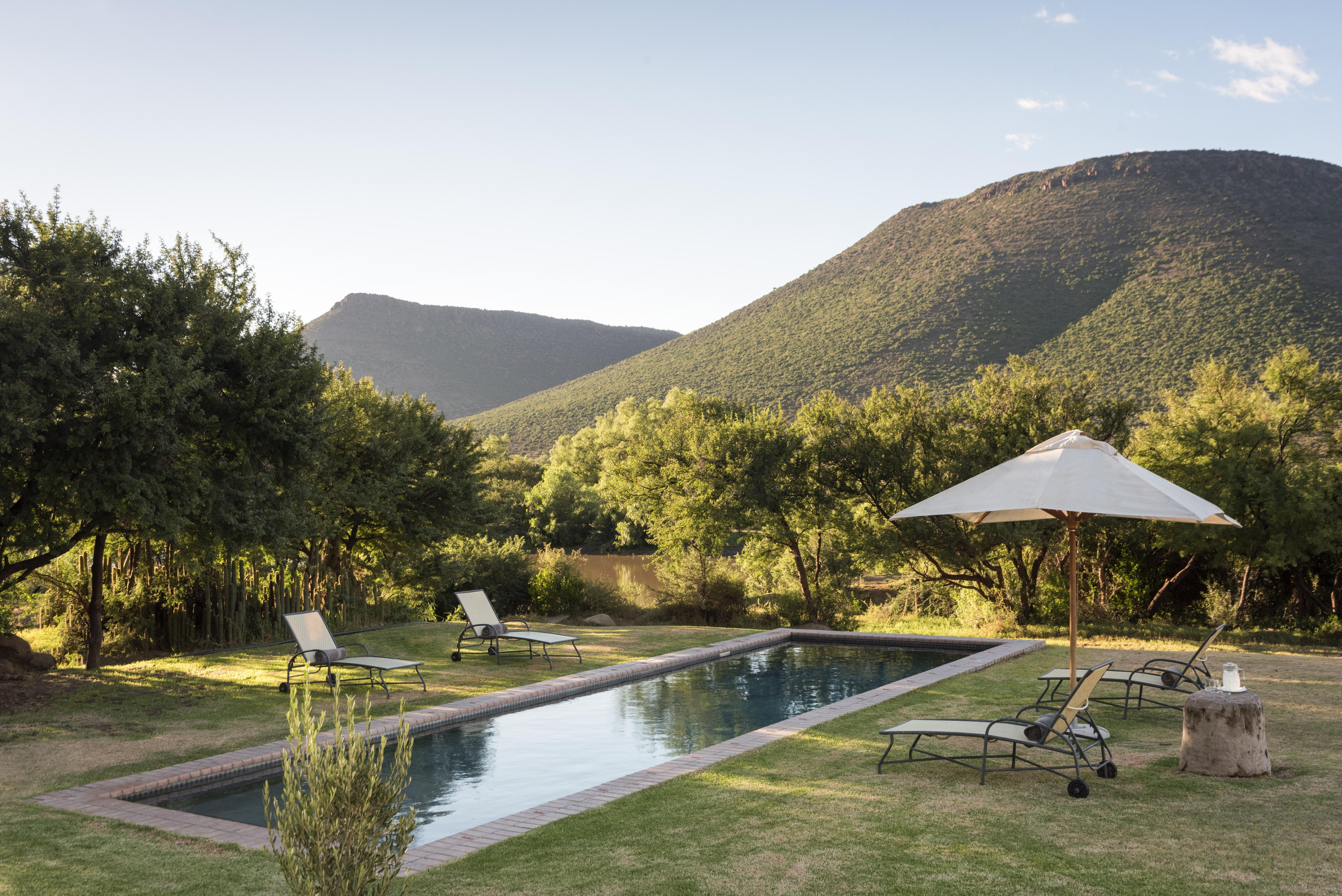ホテル Mount Camdeboo Graaff-Reinet エクステリア 写真